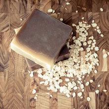 Load image into Gallery viewer, Oatmeal Stout Beer &amp; Aloe Shampoo Bar – Handmade Beer Shampoo
