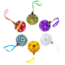 Load image into Gallery viewer, Beer Barrel Glass Ball Christmas Ornament – Beer Lover's Holiday DécorInches
